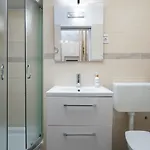 Elegant Next To Arena شقة بولا